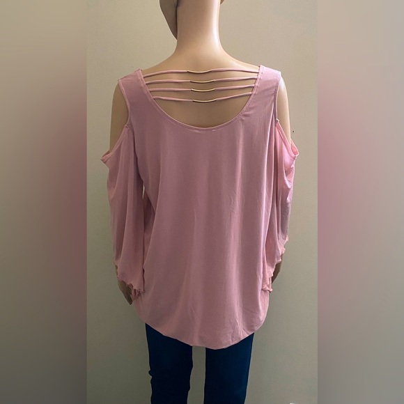 Ember - Picture 3 of 3